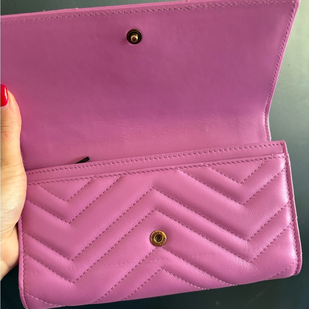 -SOLD- Gucci GG continental Wallet in candy pink - Picture 8 of 12